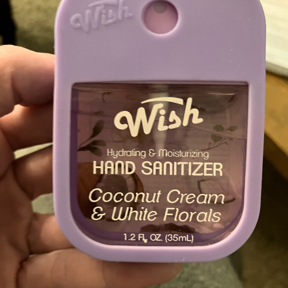 Wish Hand Sanitizer Set with Silicone Cases:Purple,Green,Orange,Pink must haves! - Picture 3 of 7